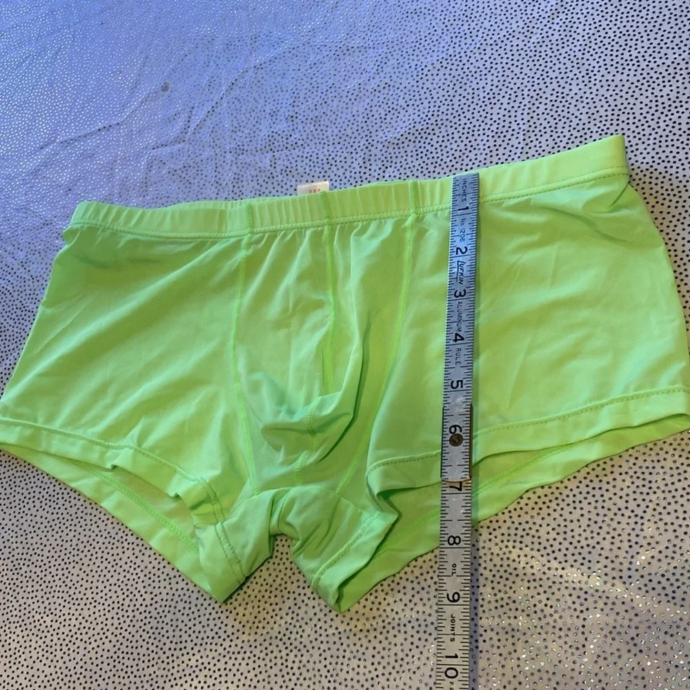 Men’s boxer briefs green in excellent condition size L unbranded